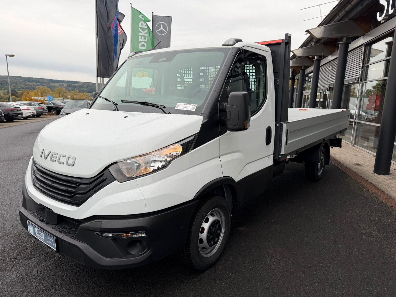 Iveco Daily 35S16 H 3.0L *R3.750mm*AHK*Klima* - Utilitaire plateau: photos 3 Iveco Daily 35S16 H 3.0L *R3.750mm*AHK*Klima* - Utilitaire plateau: photos 3