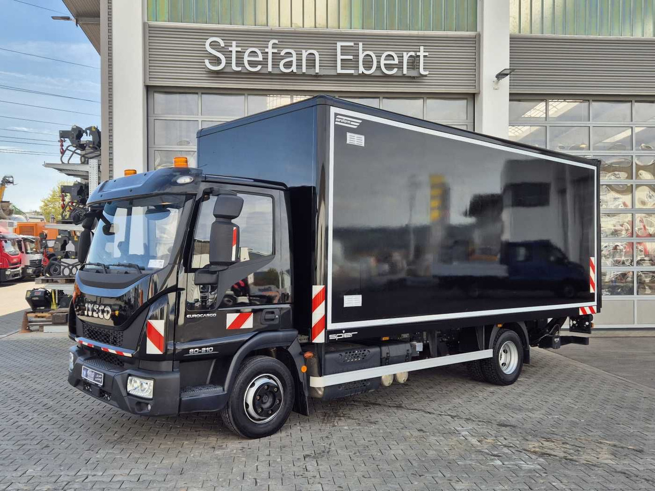 Iveco Eurocargo ML80E21/P LBW Bär 1.500kg 2x AHK - Fourgon grand volume: photos 2 Iveco Eurocargo ML80E21/P LBW Bär 1.500kg 2x AHK - Fourgon grand volume: photos 2