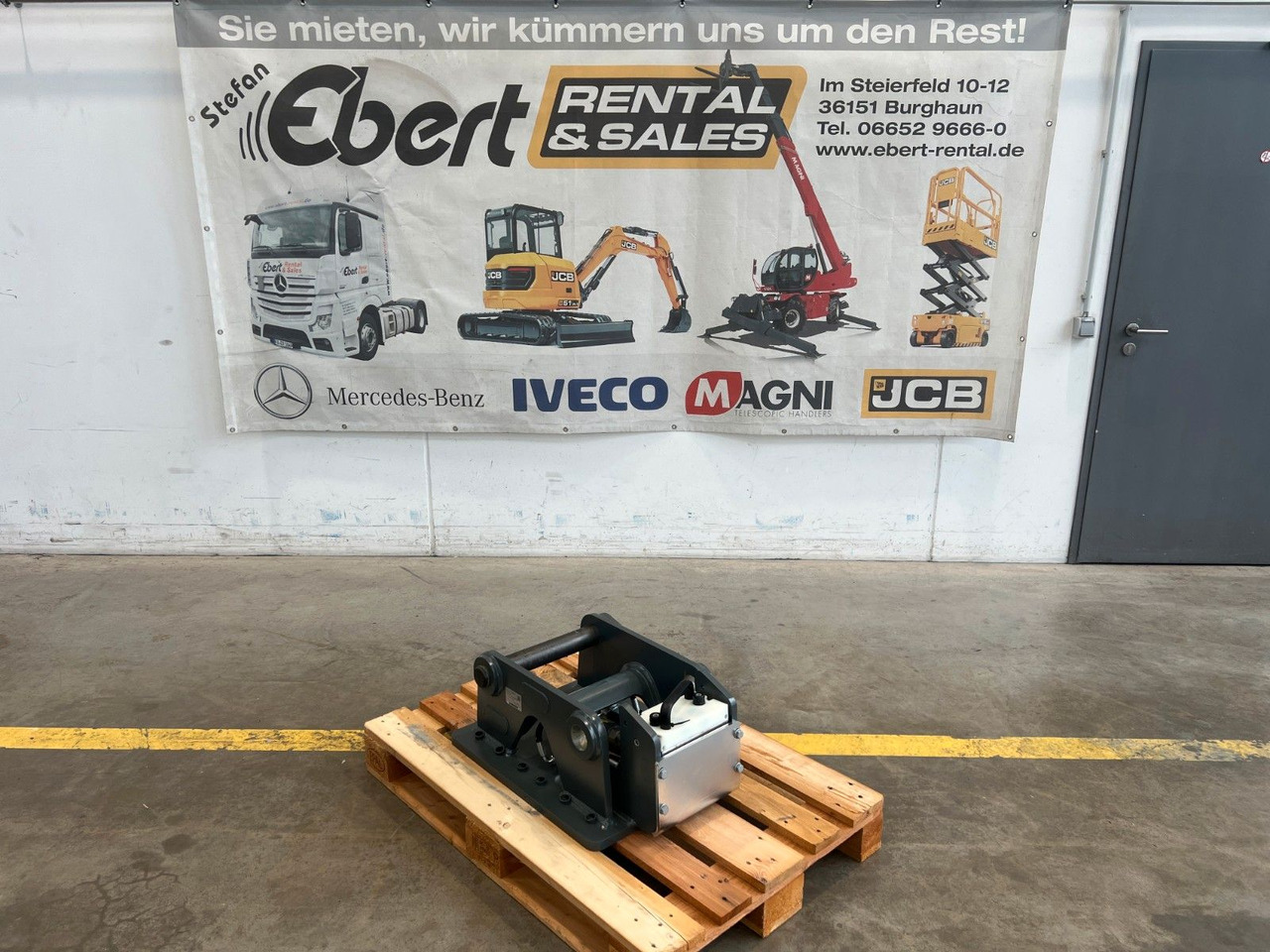 Liebherr Likufix SW33 Adapterplatte NEU lagernd - Attache rapide: photos 1 Liebherr Likufix SW33 Adapterplatte NEU lagernd - Attache rapide: photos 1