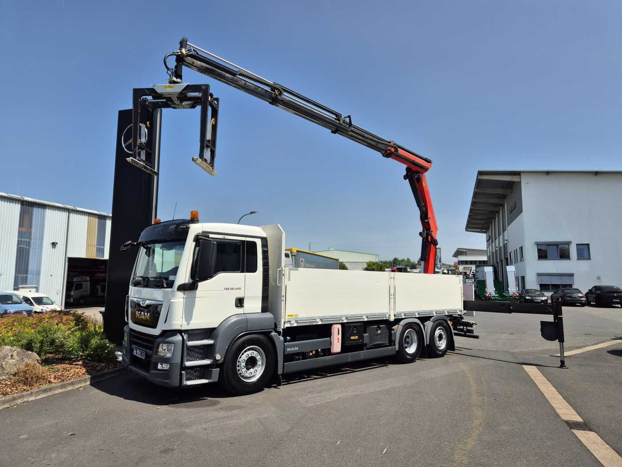 MAN TGS 26.420 6x2-4 LL Palfinger PK 22002-EH B Funk - Camion grue: photos 1 MAN TGS 26.420 6x2-4 LL Palfinger PK 22002-EH B Funk - Camion grue: photos 1