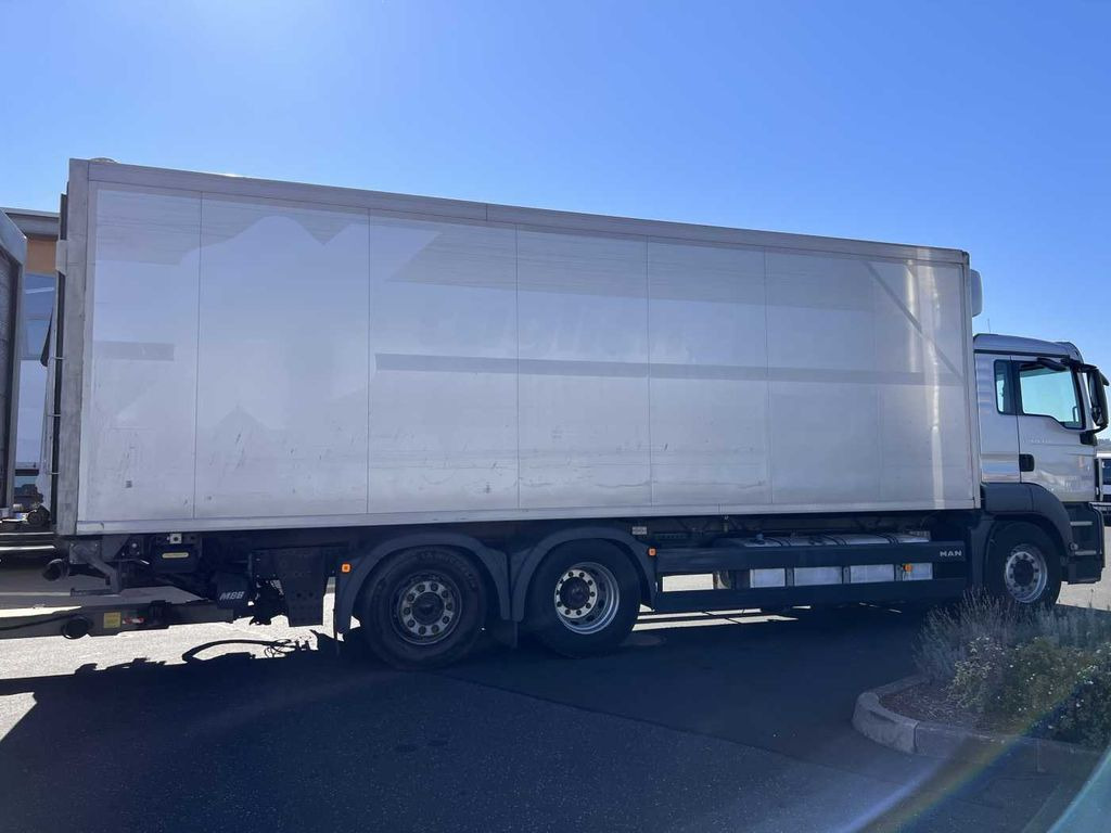 MAN TGS 26.440 6x2 BL LBW 2.000kg Carrier Supra 850 - Camion frigorifique: photos 5 MAN TGS 26.440 6x2 BL LBW 2.000kg Carrier Supra 850 - Camion frigorifique: photos 5