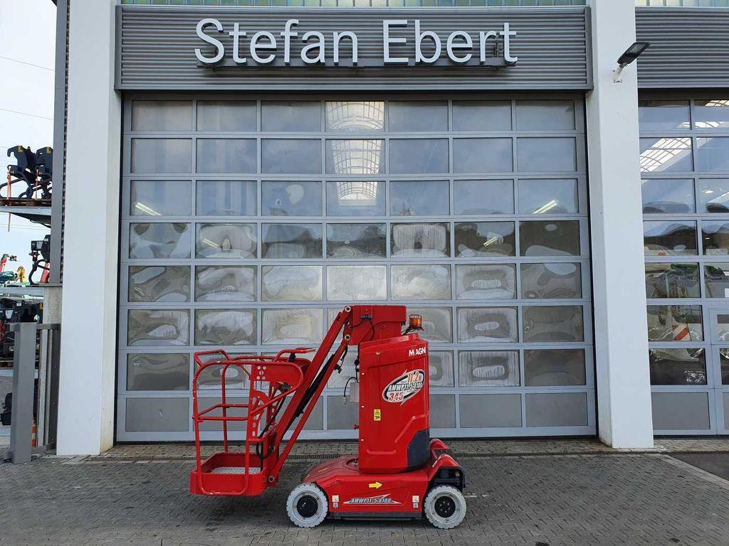 Magni AMWP 11.5-8100 / MJP11.5AC / 11,2m / 179h! Magni AMWP 11.5-8100 / MJP11.5AC / 11,2m / 179h! - Nacelle à mât vertical: photos 1 Magni AMWP 11.5-8100 / MJP11.5AC / 11,2m / 179h! Magni AMWP 11.5-8100 / MJP11.5AC / 11,2m / 179h! - Nacelle à mât vertical: photos 1