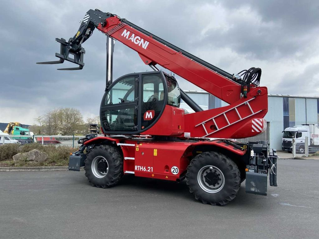 Magni RTH 6.21 SH Roto / Funk / 2022 / lagernd! - Chariot télescopique: photos 4 Magni RTH 6.21 SH Roto / Funk / 2022 / lagernd! - Chariot télescopique: photos 4