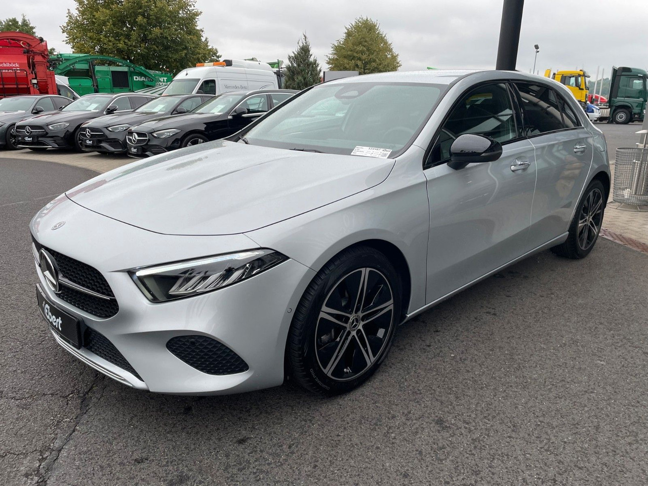 Mercedes-Benz A 200 Progressive Ambiente+R-Kamera+ - Berline: photos 2 Mercedes-Benz A 200 Progressive Ambiente+R-Kamera+ - Berline: photos 2