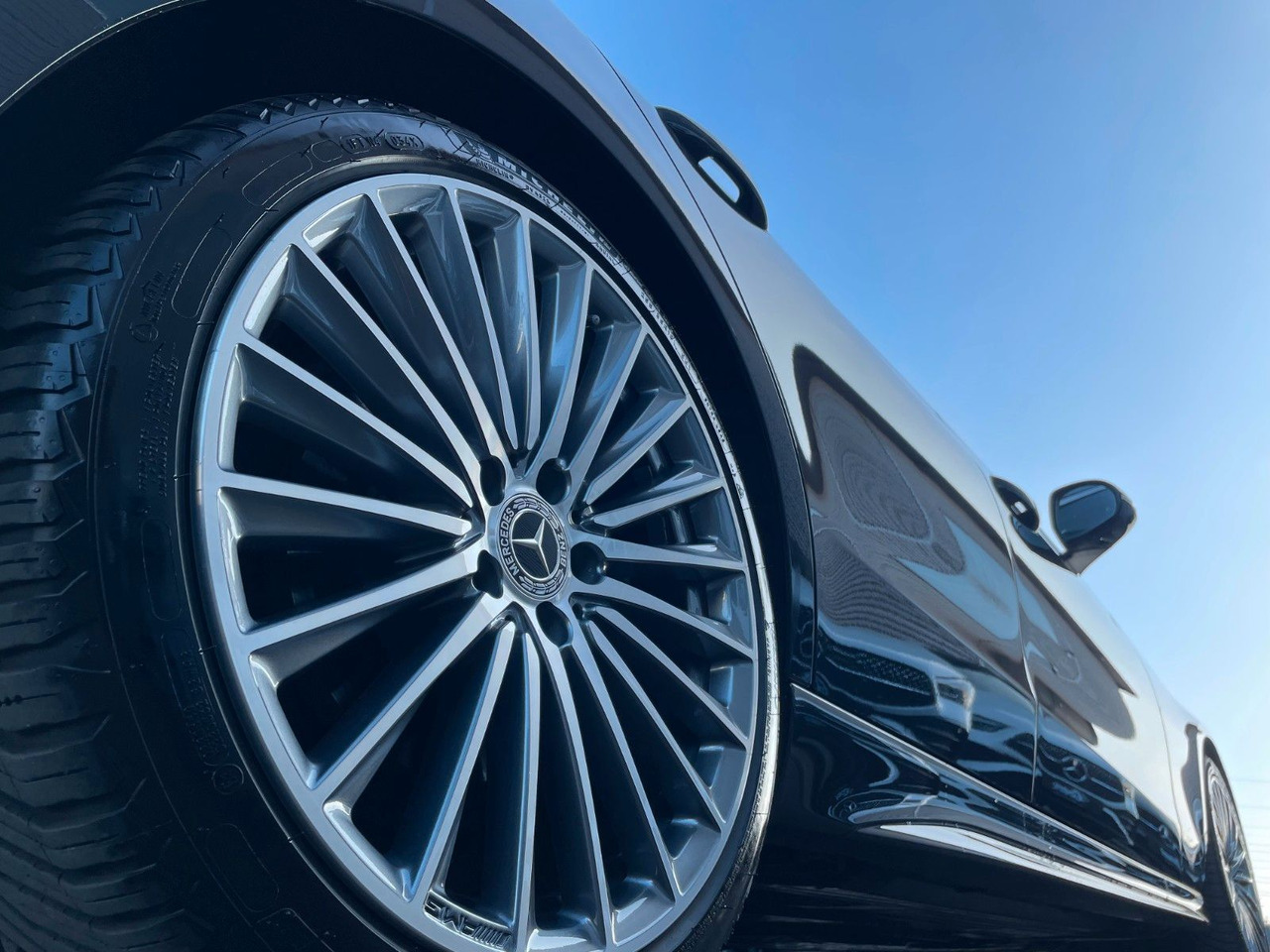 Mercedes-Benz C 200 4M AMG Pano+AHK+360°+Digital+Ambiente - Berline: photos 5 Mercedes-Benz C 200 4M AMG Pano+AHK+360°+Digital+Ambiente - Berline: photos 5