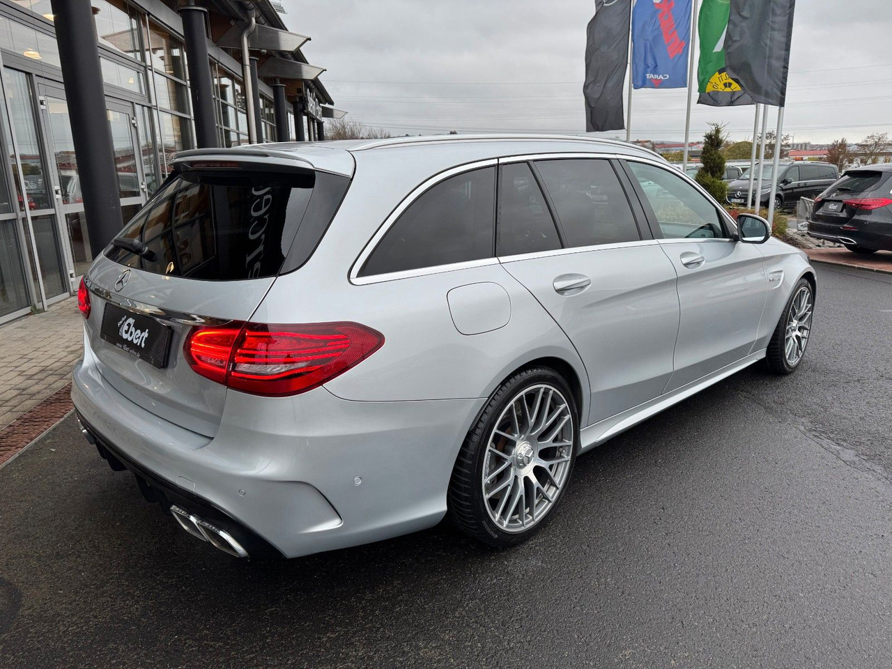 Mercedes-Benz C 63 AMG T Pano+Burmester+Distr+Memory+RFK - Voiture break: photos 5 Mercedes-Benz C 63 AMG T Pano+Burmester+Distr+Memory+RFK - Voiture break: photos 5