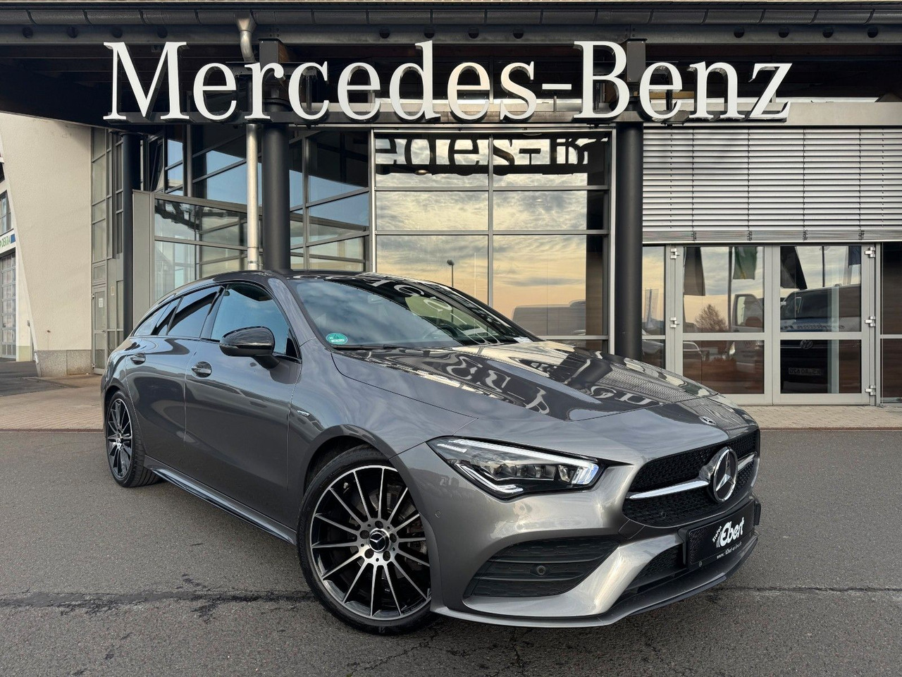Mercedes-Benz CLA 200d SB Edition+AMG+AHK+MultiBeam+Ambiente - Voiture break: photos 1 Mercedes-Benz CLA 200d SB Edition+AMG+AHK+MultiBeam+Ambiente - Voiture break: photos 1