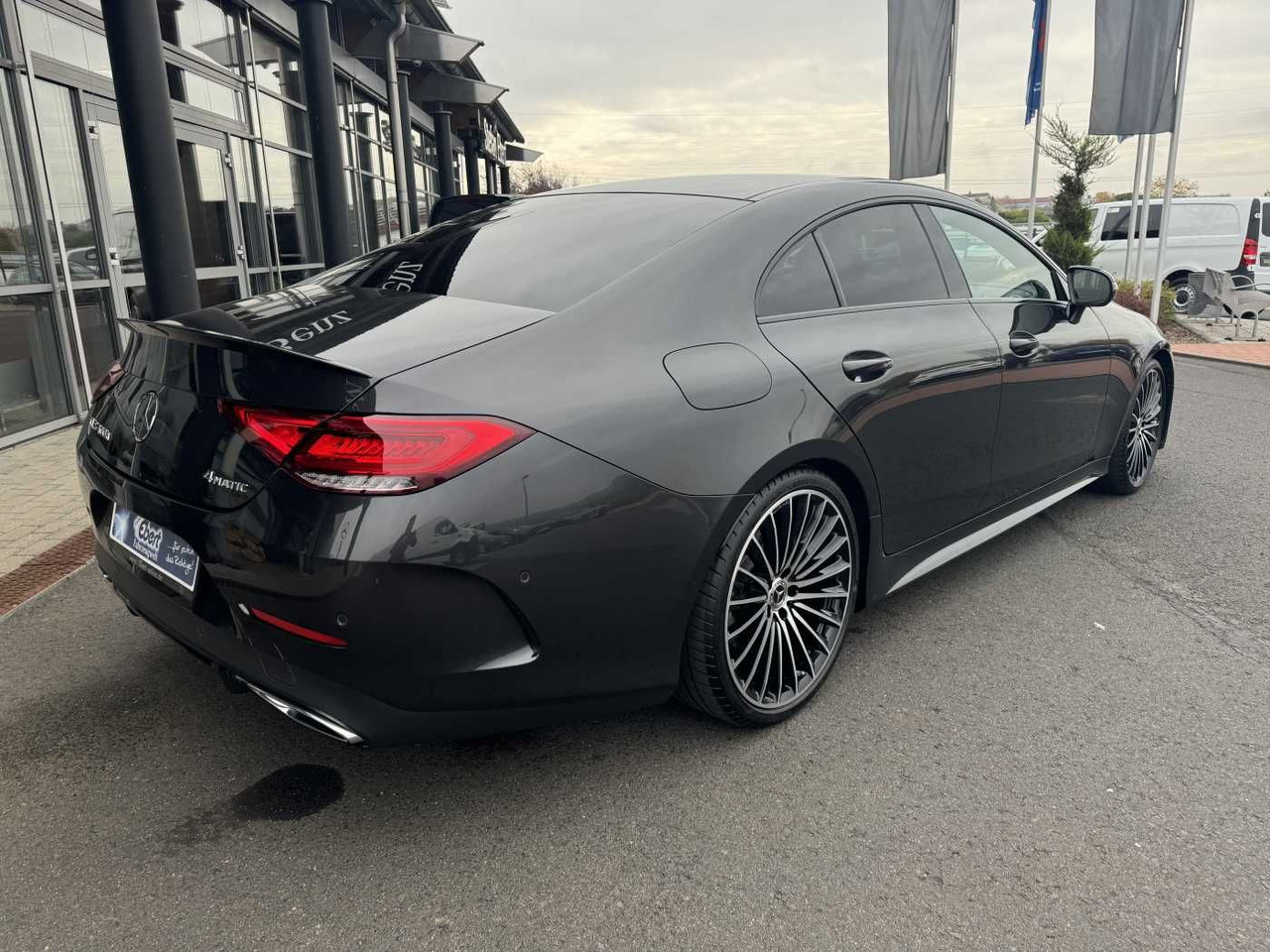 Mercedes-Benz CLS 400d AMG+Burmester+AirM+360+ Memory+Night - Voiture: photos 4 Mercedes-Benz CLS 400d AMG+Burmester+AirM+360+ Memory+Night - Voiture: photos 4