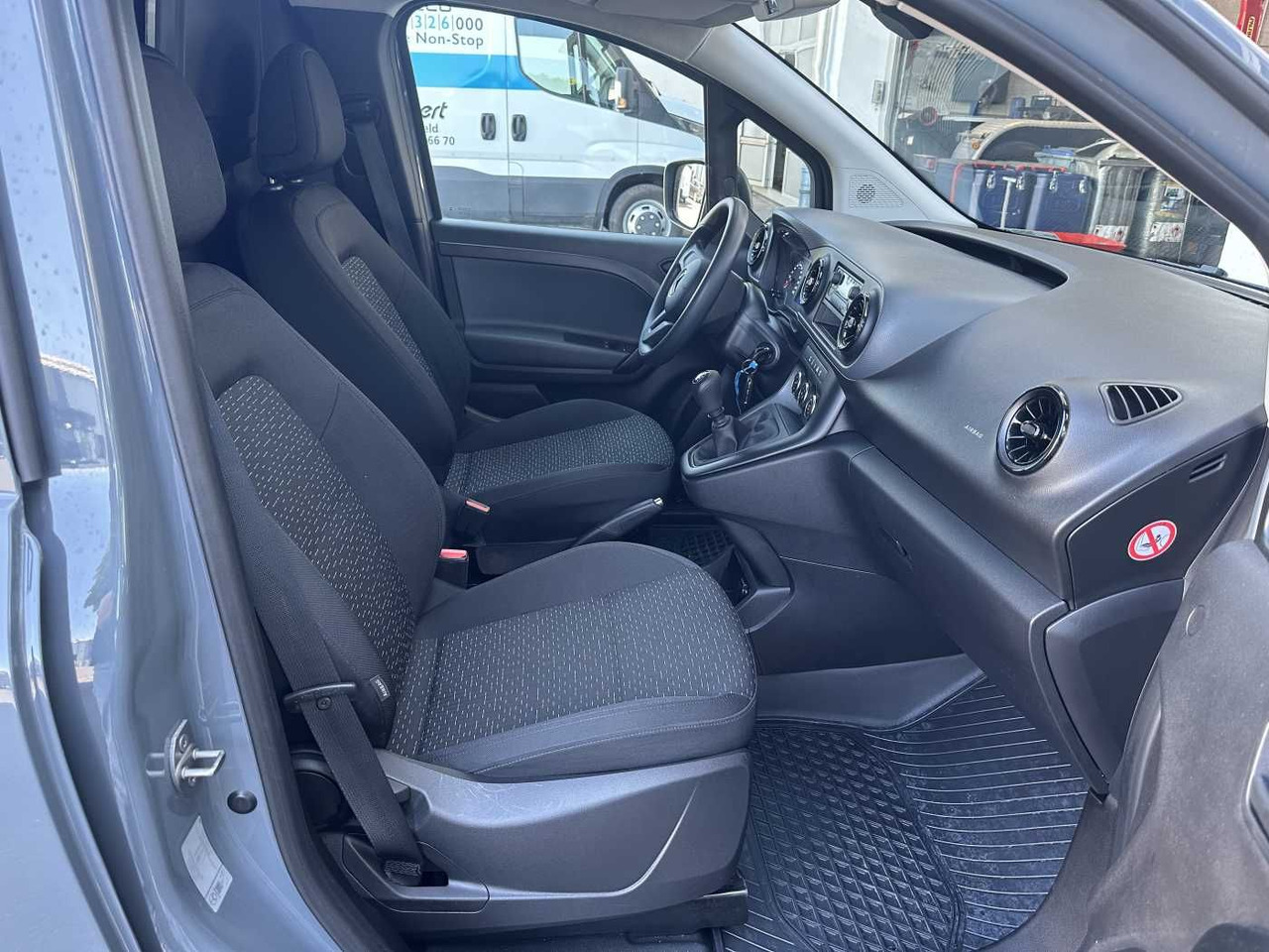 Fourgonnette Mercedes-Benz Citan 108 CDI Regal Klima: photos 10