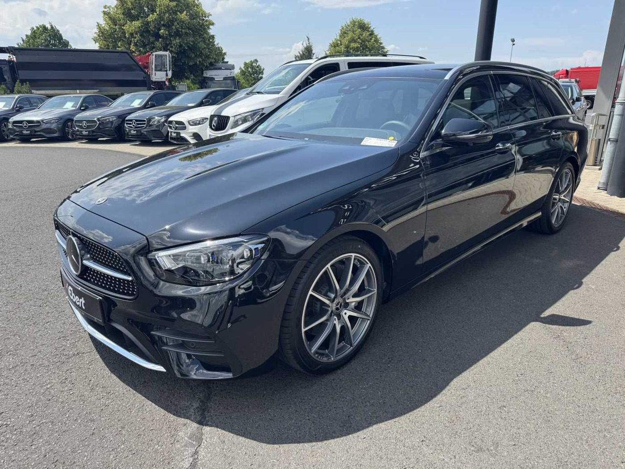 Mercedes-Benz E 220d AMG+Pano+Burm+Distr+Memory+AHK+360 - Voiture: photos 2 Mercedes-Benz E 220d AMG+Pano+Burm+Distr+Memory+AHK+360 - Voiture: photos 2