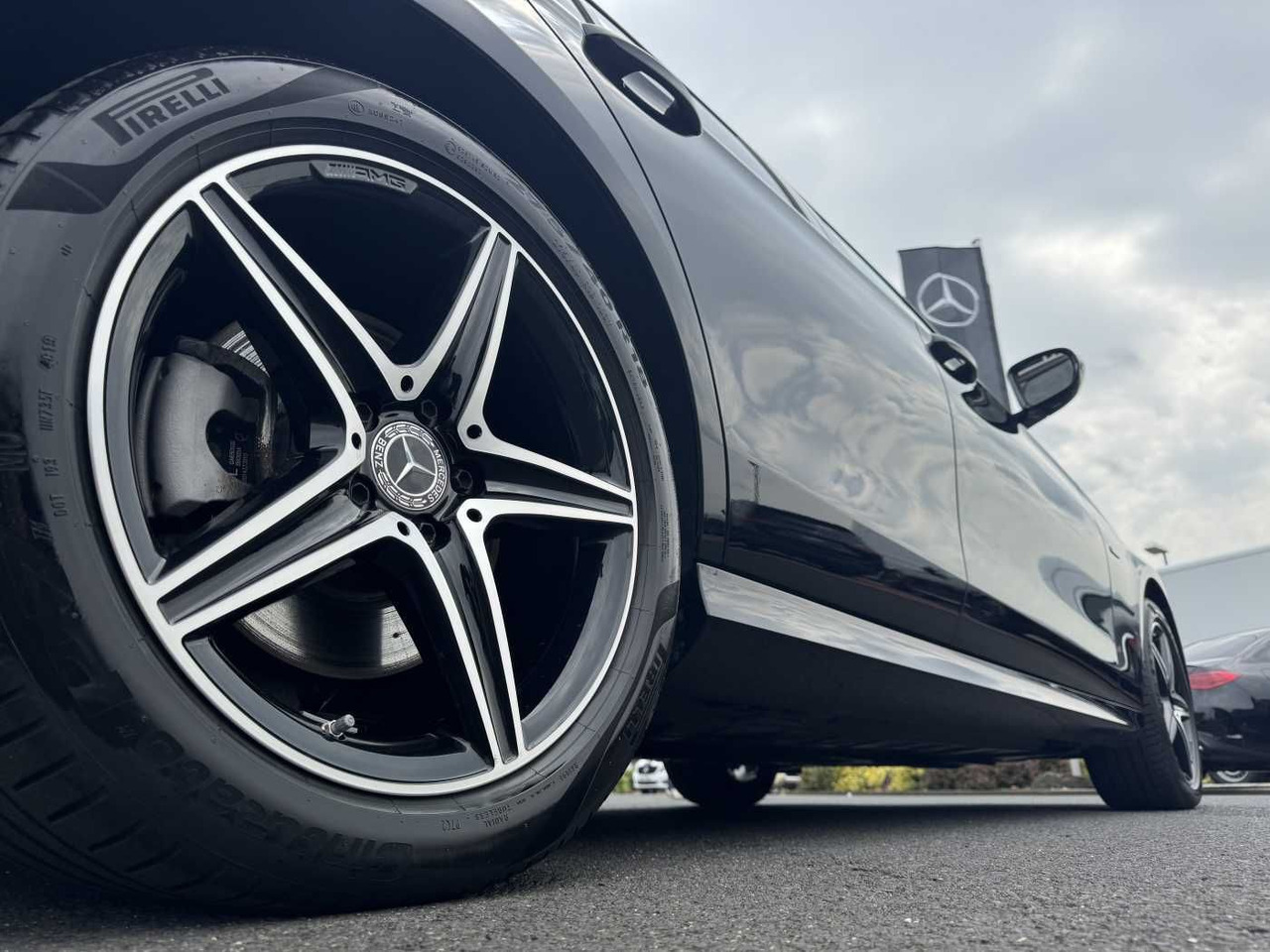 Mercedes-Benz E 300de 9G AMG+Pano+Memory+Ambiente+ RFK+Night - Berline: photos 5 Mercedes-Benz E 300de 9G AMG+Pano+Memory+Ambiente+ RFK+Night - Berline: photos 5