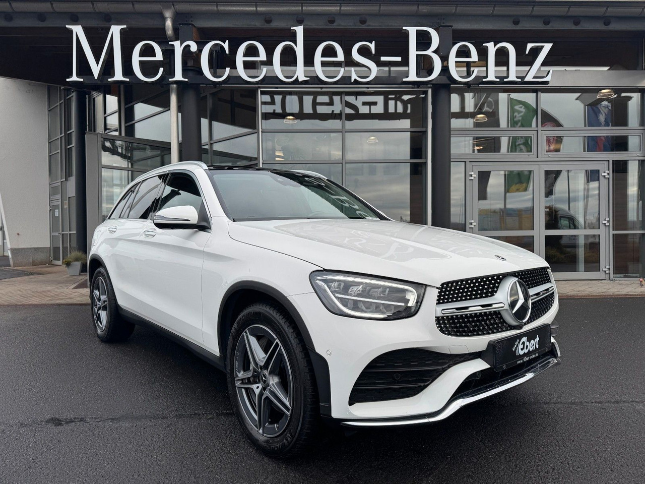Mercedes-Benz GLC 200 4M AMG+Pano+Distr+StandH+AHK+360+HUD - SUV: photos 2 Mercedes-Benz GLC 200 4M AMG+Pano+Distr+StandH+AHK+360+HUD - SUV: photos 2