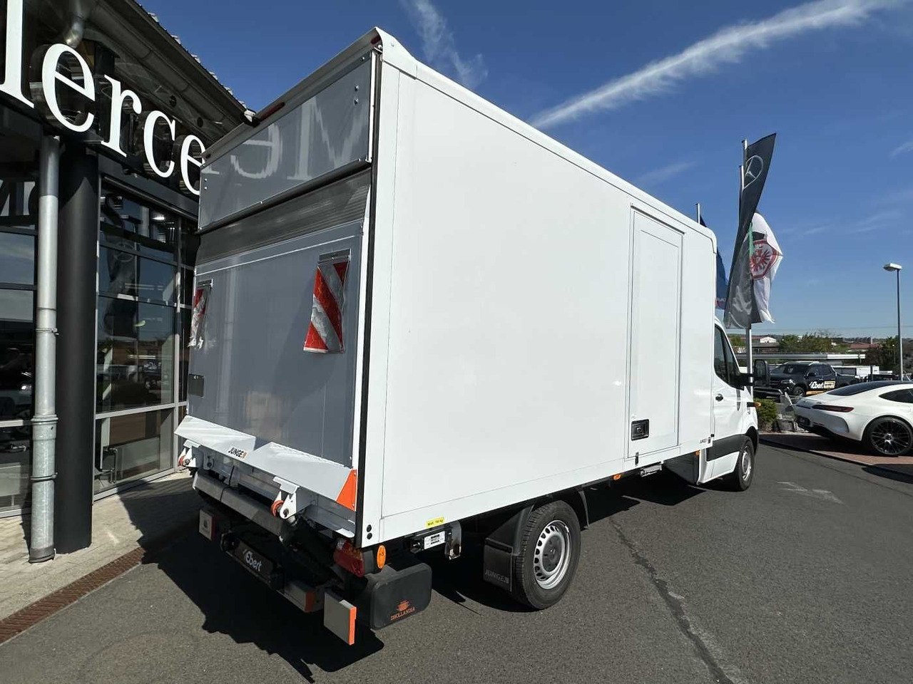 Mercedes-Benz Sprinter 317 CDI Koffer LBW Schwing Klima Kamera - Fourgon grand volume: photos 4 Mercedes-Benz Sprinter 317 CDI Koffer LBW Schwing Klima Kamera - Fourgon grand volume: photos 4