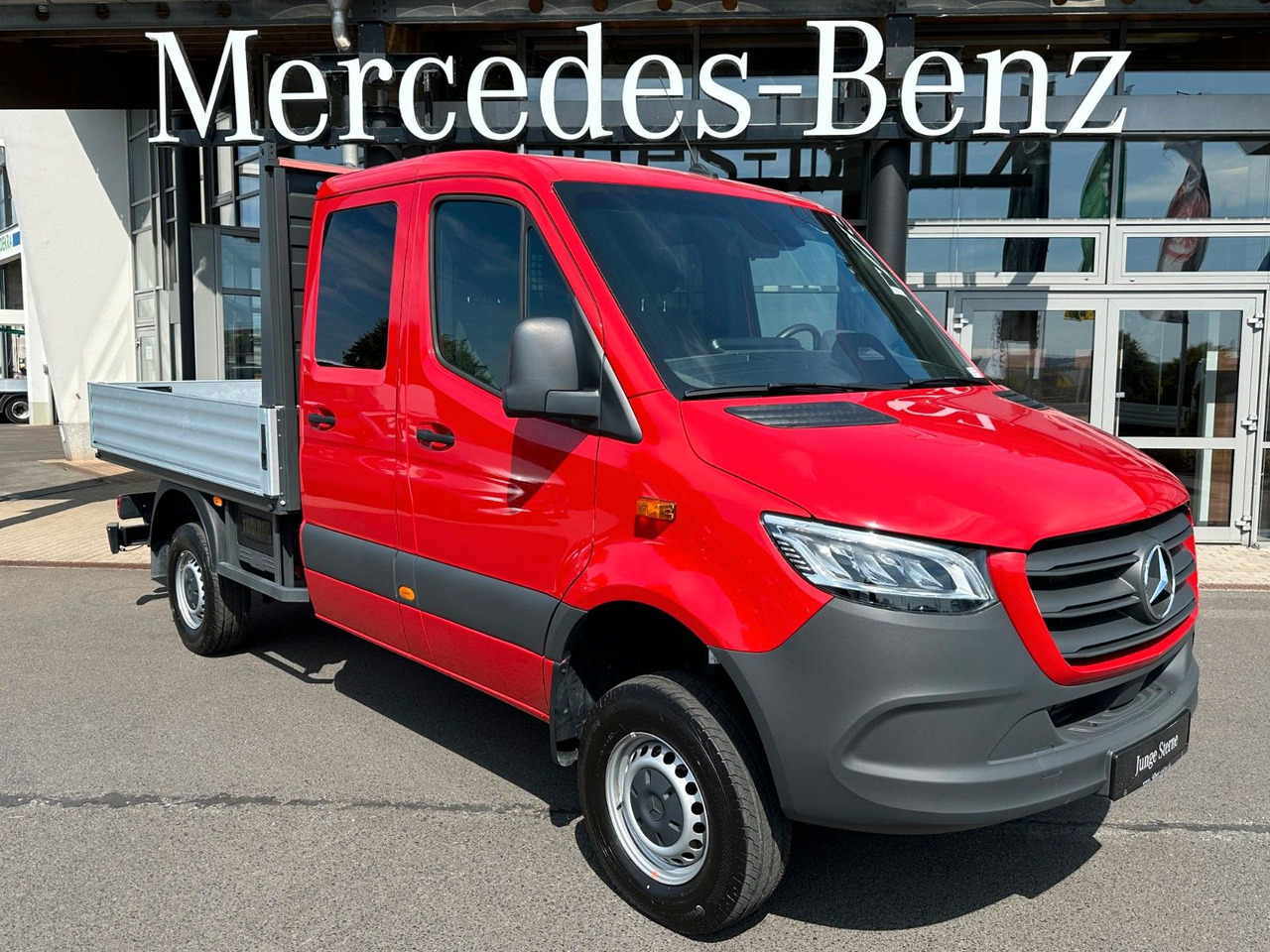Mercedes-Benz Sprinter 319 CDI 4x4 DoKa Klima AHK3,5to - Utilitaire rideaux coulissants (PLSC), Utilitaire double cabine: photos 1 Mercedes-Benz Sprinter 319 CDI 4x4 DoKa Klima AHK3,5to - Utilitaire rideaux coulissants (PLSC), Utilitaire double cabine: photos 1