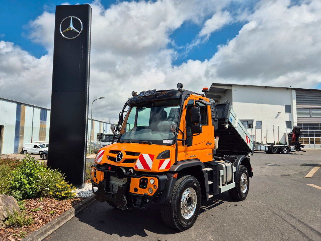 Mercedes-Benz Unimog U435 4x4 Kipper Vario-Pilot Hydrostat - Camion benne: photos 1 Mercedes-Benz Unimog U435 4x4 Kipper Vario-Pilot Hydrostat - Camion benne: photos 1