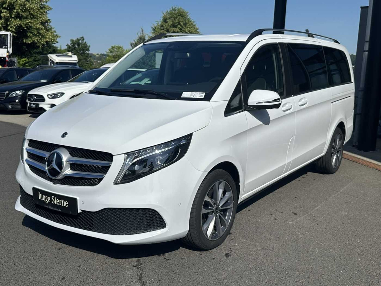 Mercedes-Benz V 300 d AVA ED 6Sitze Burmester 360Kamera el Tür - Transport de personnes: photos 3 Mercedes-Benz V 300 d AVA ED 6Sitze Burmester 360Kamera el Tür - Transport de personnes: photos 3