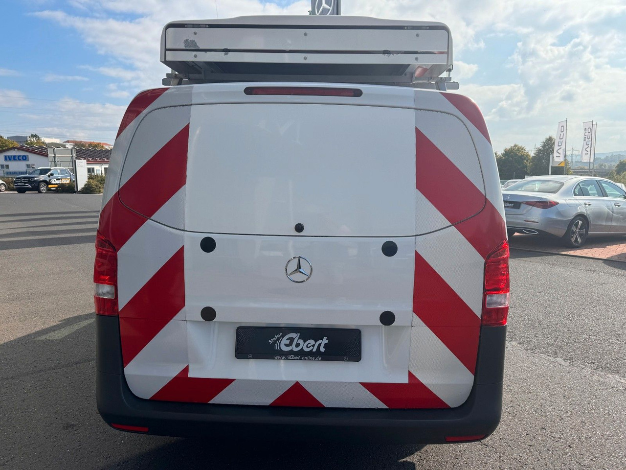 Mercedes-Benz Vito 111 CDI Tourer Begleitfahrzeug BF3+ / WVZ - Fourgonnette: photos 5 Mercedes-Benz Vito 111 CDI Tourer Begleitfahrzeug BF3+ / WVZ - Fourgonnette: photos 5