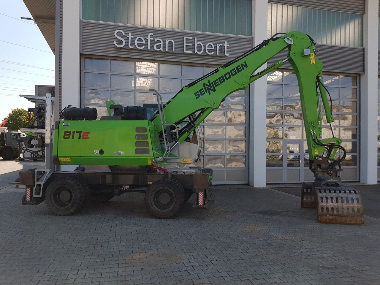Sennebogen 817E / nur: 1.374h / 2019 / Sortiergreifer - Pelle sur pneus: photos 1 Sennebogen 817E / nur: 1.374h / 2019 / Sortiergreifer - Pelle sur pneus: photos 1