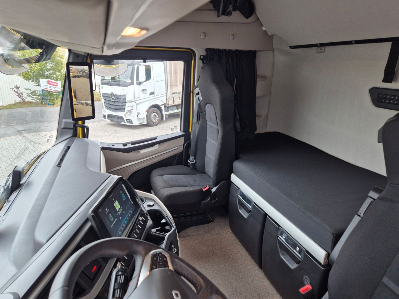 Tracteur routier Iveco X-Way AS440X58T/FP ON 4x2 Hydraulik Mirror-Cams: photos 21 Tracteur routier Iveco X-Way AS440X58T/FP ON 4x2 Hydraulik Mirror-Cams: photos 21