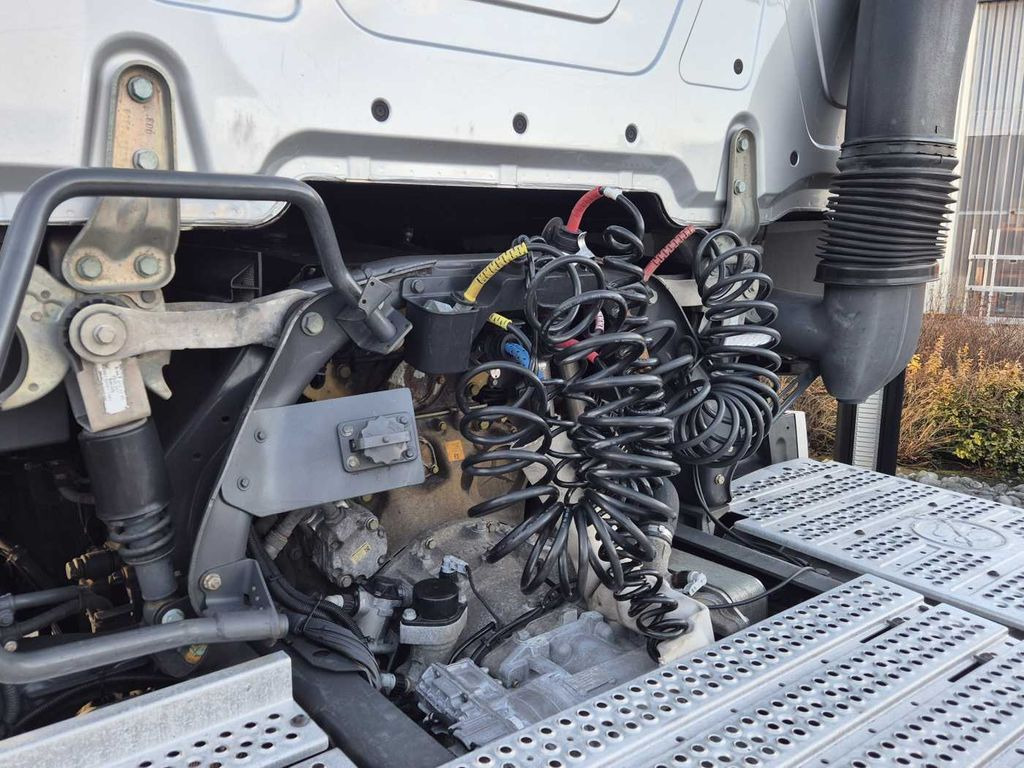 Tracteur routier Mercedes-Benz Actros 2658 LS 6x4 Turbo Retarder 120t BigSpace: photos 9