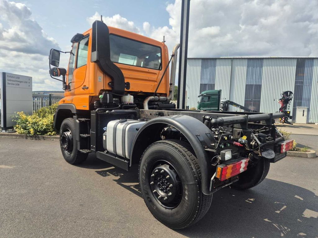 Crédit-bail de Unimog U 400 4x4 Fahrgestell Vario Pilot Zapfwelle LOF  Unimog U 400 4x4 Fahrgestell Vario Pilot Zapfwelle LOF: photos 7