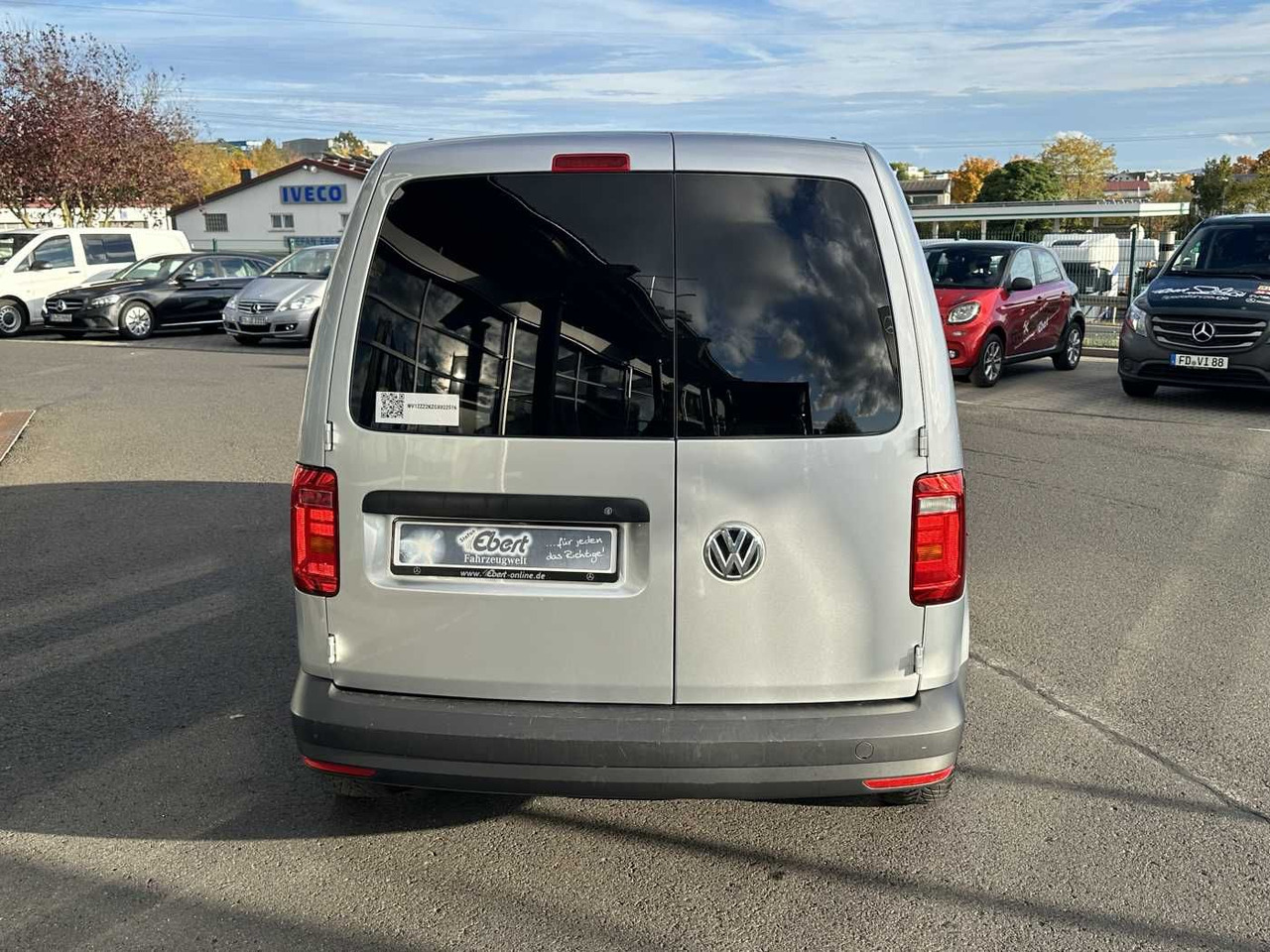 Volkswagen Caddy 1.6 TDI Klima Navi 8Räder Trennwand klappb - Fourgonnette: photos 5 Volkswagen Caddy 1.6 TDI Klima Navi 8Räder Trennwand klappb - Fourgonnette: photos 5