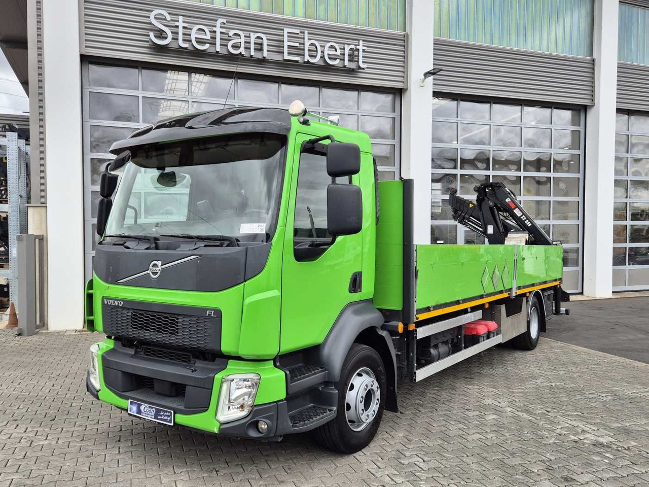 Volvo FL 42 R Kran Hiab XS 088 Funk bis 14 m! Kamera - Camion plateau, Camion grue: photos 2 Volvo FL 42 R Kran Hiab XS 088 Funk bis 14 m! Kamera - Camion plateau, Camion grue: photos 2