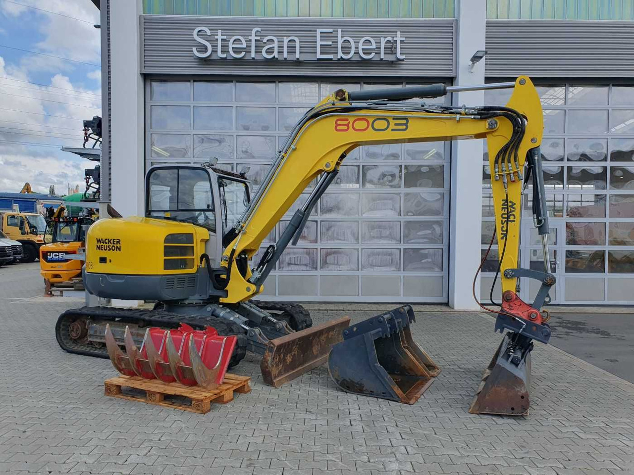 Wacker 8003 / MS08 / nur 4.035h / 2014 / Löffelpaket - Pelle sur chenille: photos 1 Wacker 8003 / MS08 / nur 4.035h / 2014 / Löffelpaket - Pelle sur chenille: photos 1