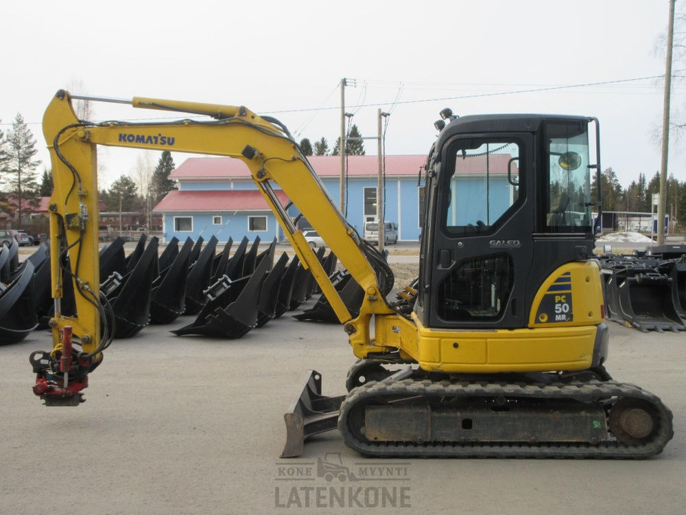 Komatsu PC50MR PETOKSELLA VIETY LÖYTÖPALKKIO STOLEN - Pelle sur chenille: photos 5 Komatsu PC50MR PETOKSELLA VIETY LÖYTÖPALKKIO STOLEN - Pelle sur chenille: photos 5