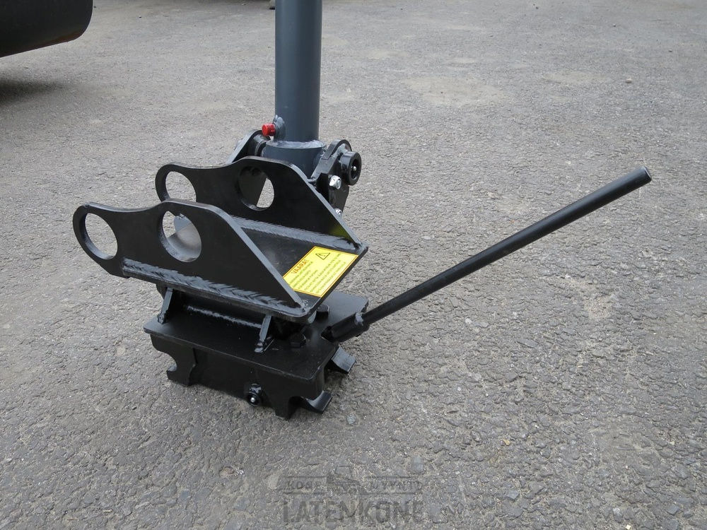 Attache rapide pour Engins de chantier Laten Kallistuva pikaliitin S30/150 1-2ton mek. TF: photos 13