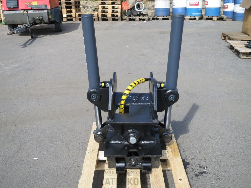 Attache rapide pour Engins de chantier Laten Kallistuva pikaliitin S45 5-8ton hyd. 2-syl. TF: photos 6