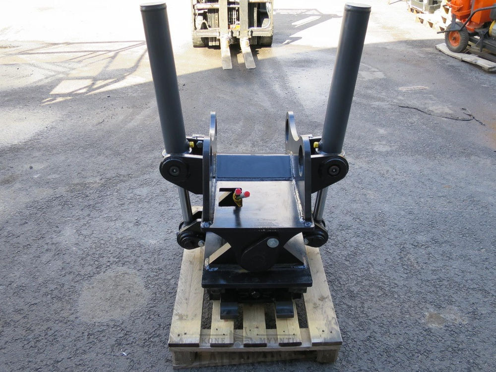 Attache rapide pour Engins de chantier Laten Kallistuva pikaliitin S60 10-14ton hyd. 2-syl. TF: photos 7