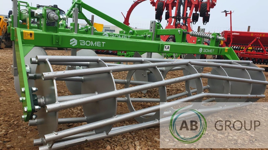 Bomet cultivator Apus U865/10, 1,8 m - Bineuse: photos 1 Bomet cultivator Apus U865/10, 1,8 m - Bineuse: photos 1