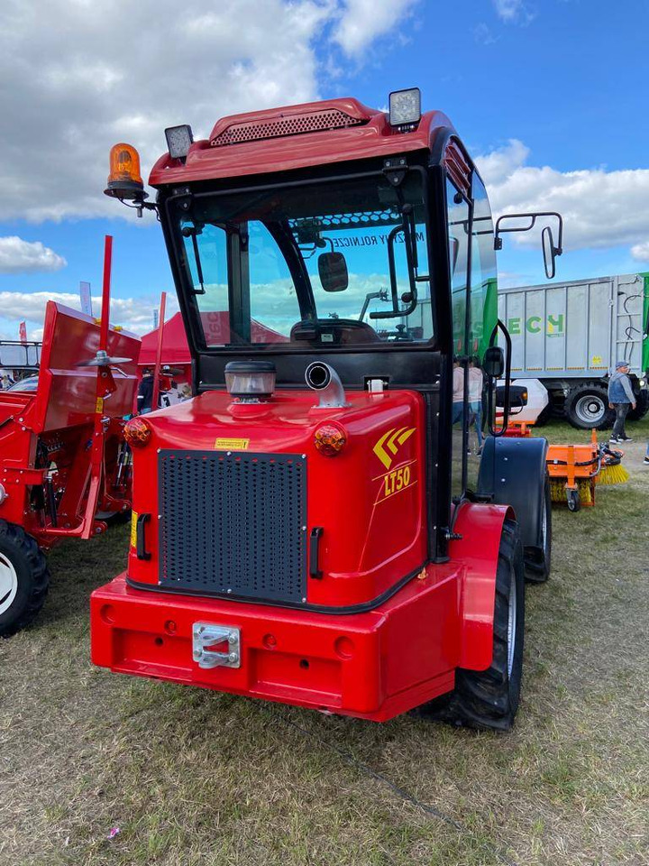 Fimaks articulated wheel loader with telescope FMLT50 - Valet de ferme: photos 5 Fimaks articulated wheel loader with telescope FMLT50 - Valet de ferme: photos 5