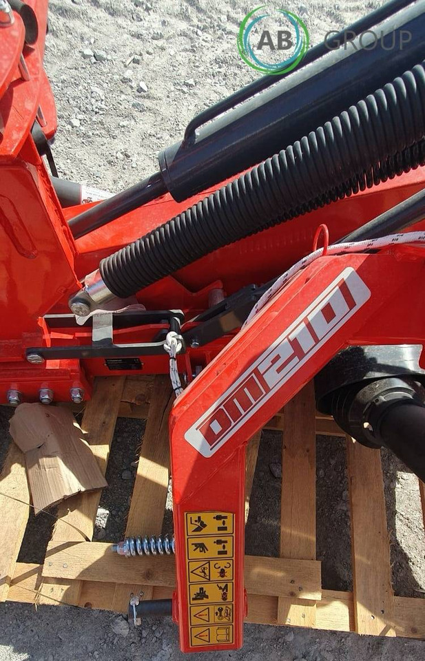 Harmak disc mower with roller conditioner DM-210 - Faucheuse: photos 4 Harmak disc mower with roller conditioner DM-210 - Faucheuse: photos 4