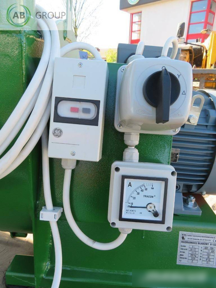 M-rol sucker-blower hammer H122 (11kW) - Matériel d'élevage: photos 2 M-rol sucker-blower hammer H122 (11kW) - Matériel d'élevage: photos 2