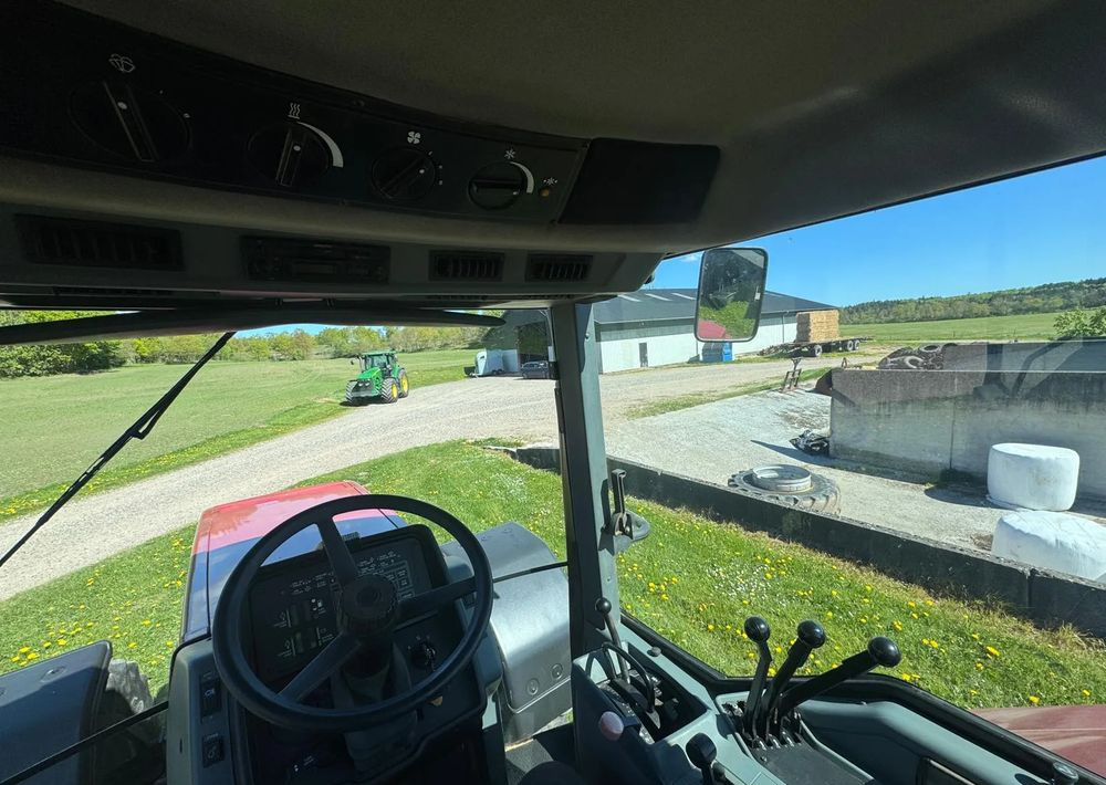 Tracteur agricole Case IH Magnum 7210 Pro: photos 10