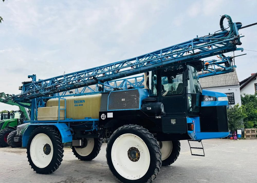 Challenger ROGATOR 618 - Pulvé automoteur: photos 3 Challenger ROGATOR 618 - Pulvé automoteur: photos 3