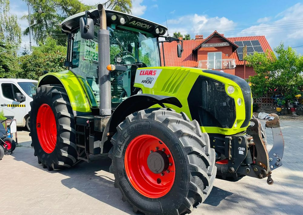 Claas Arion 620 - Tracteur agricole: photos 1 Claas Arion 620 - Tracteur agricole: photos 1