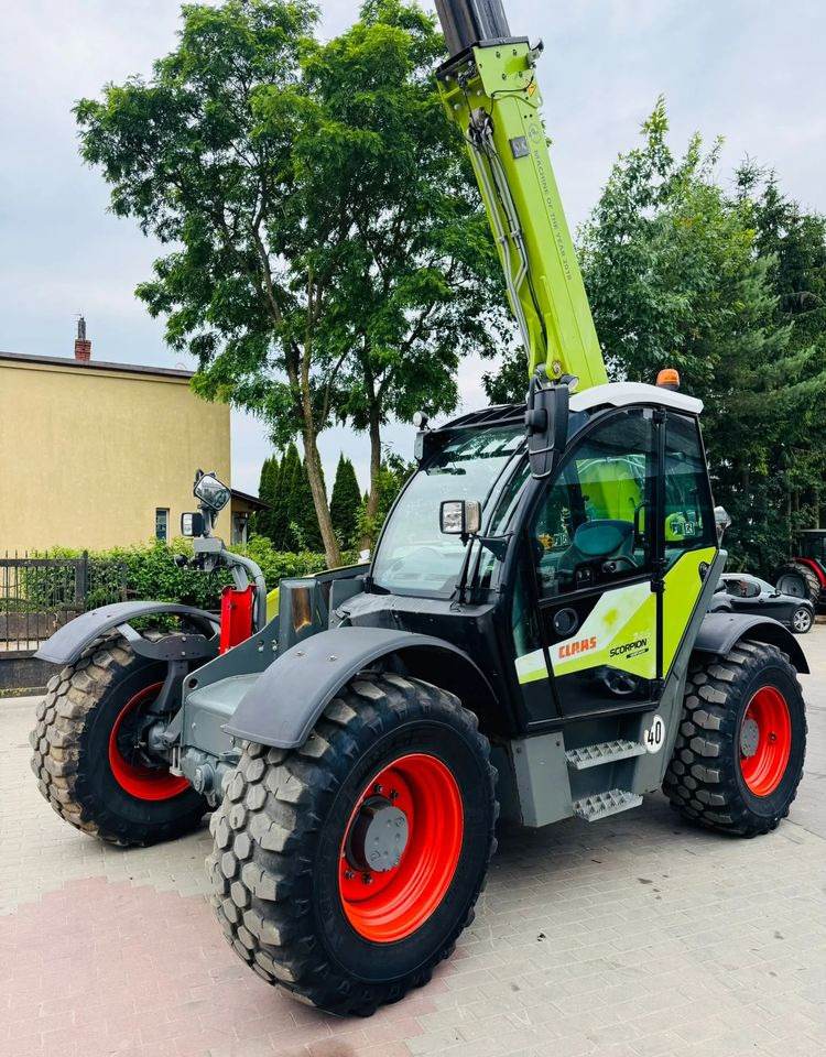 Claas Scorpion 746 Varipower - Chariot télescopique: photos 1 Claas Scorpion 746 Varipower - Chariot télescopique: photos 1