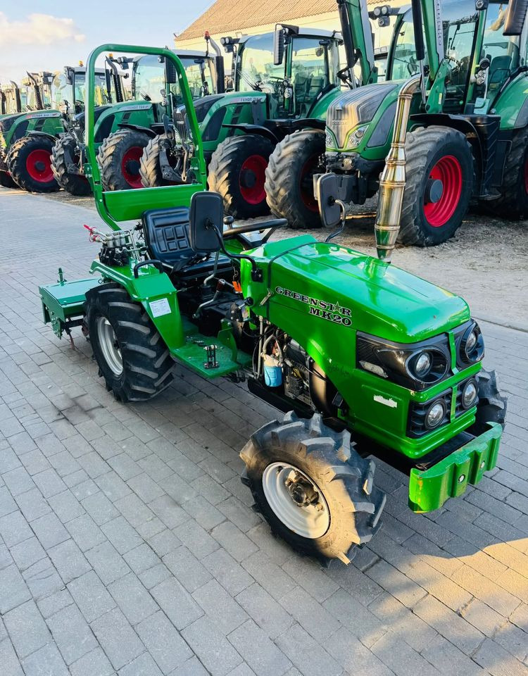 Inny Greenstar MK20 - Tracteur agricole: photos 3 Inny Greenstar MK20 - Tracteur agricole: photos 3