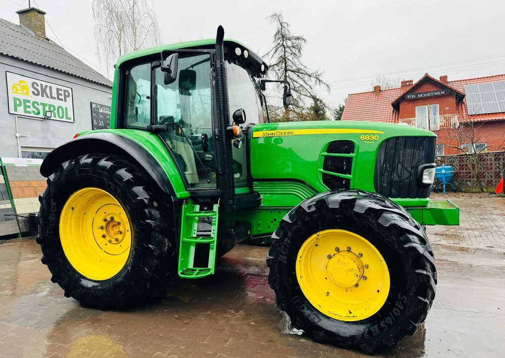 John Deere 6830 PREMIUM - Tracteur agricole: photos 2 John Deere 6830 PREMIUM - Tracteur agricole: photos 2