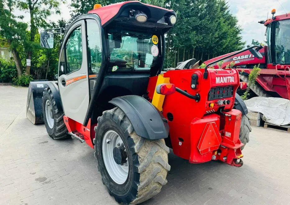 Manitou 741-140 V+ PREMIUM - Chariot télescopique: photos 4 Manitou 741-140 V+ PREMIUM - Chariot télescopique: photos 4