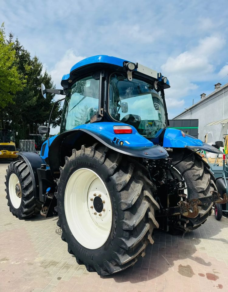 New Holland T6.175 - Tracteur agricole: photos 2 New Holland T6.175 - Tracteur agricole: photos 2