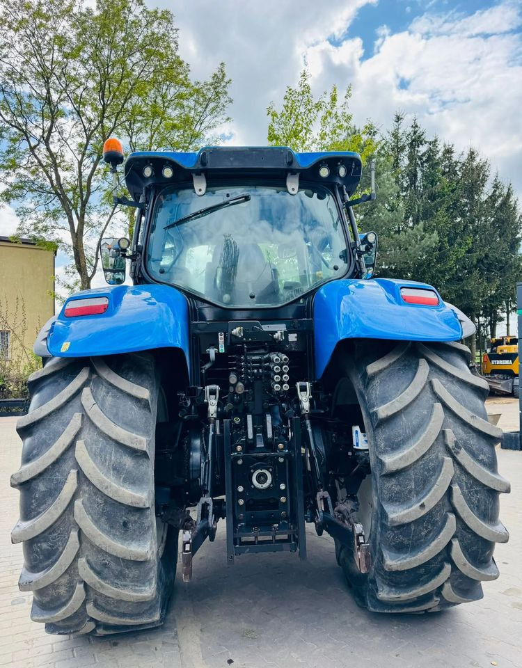 New Holland T7.190 - Tracteur agricole: photos 5 New Holland T7.190 - Tracteur agricole: photos 5