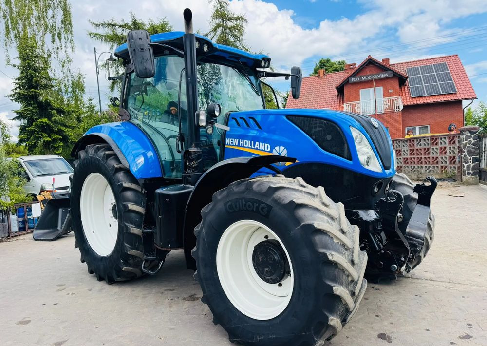 New Holland T7.190 - Tracteur agricole: photos 2 New Holland T7.190 - Tracteur agricole: photos 2
