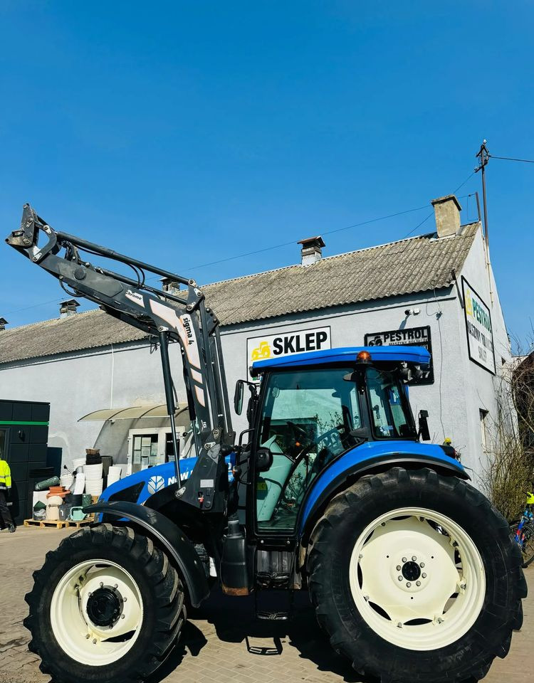 New Holland TD5.105 - Tracteur agricole: photos 5 New Holland TD5.105 - Tracteur agricole: photos 5