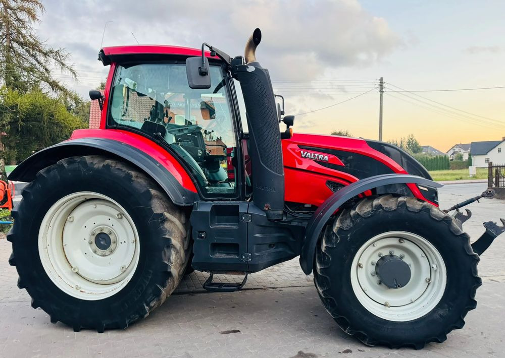Valtra T214 ACTIVE - Tracteur agricole: photos 3 Valtra T214 ACTIVE - Tracteur agricole: photos 3