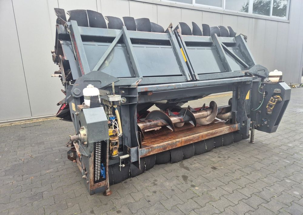 Dominoni SL968 - Cueilleur de maïs: photos 1 Dominoni SL968 - Cueilleur de maïs: photos 1