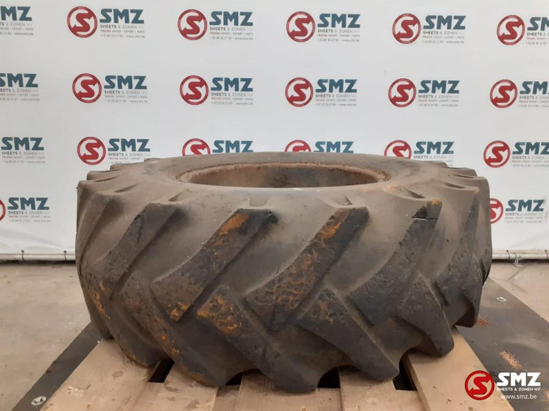 Continental Occ industrieband Continental 14.5R20 - Pneu pour Camion: photos 1 Continental Occ industrieband Continental 14.5R20 - Pneu pour Camion: photos 1